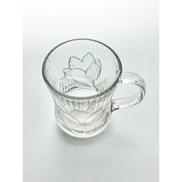 1990s 1990s Vintage Arcoroc “Canterbury” 6 Glass Mugs, Lotus Water Lily Design For Sale - Image 5 of 6