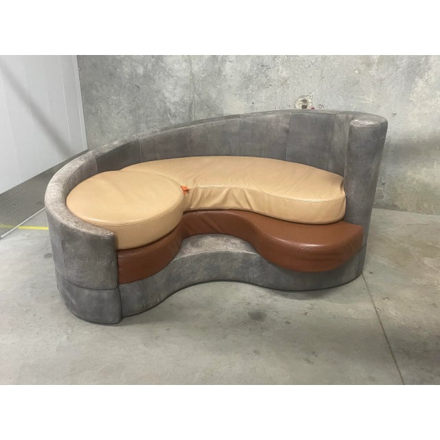 American Vladimir Kagan Dot Com Sofa, American Leather, Usa, Circa 1997 For Sale - Image 3 of 12