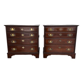 1970s Vintage Pennsylvania House Cherry Bachelor Chests (Set of 2) For Sale