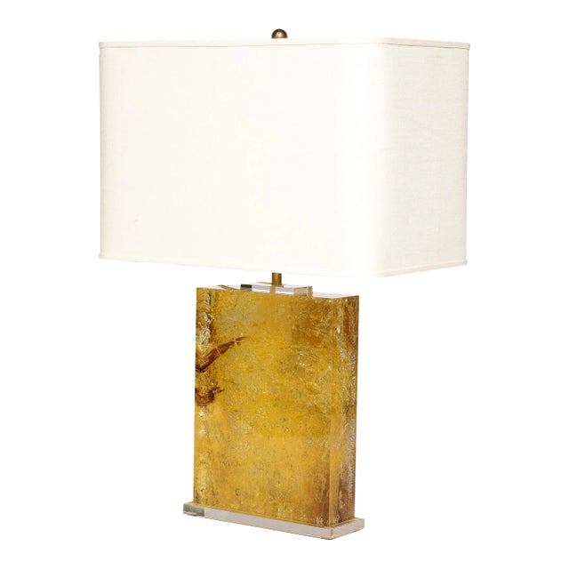 Late 20th Century Modernist Pressed Lucite Table Lamp in Fractured Gold and Amber For Sale