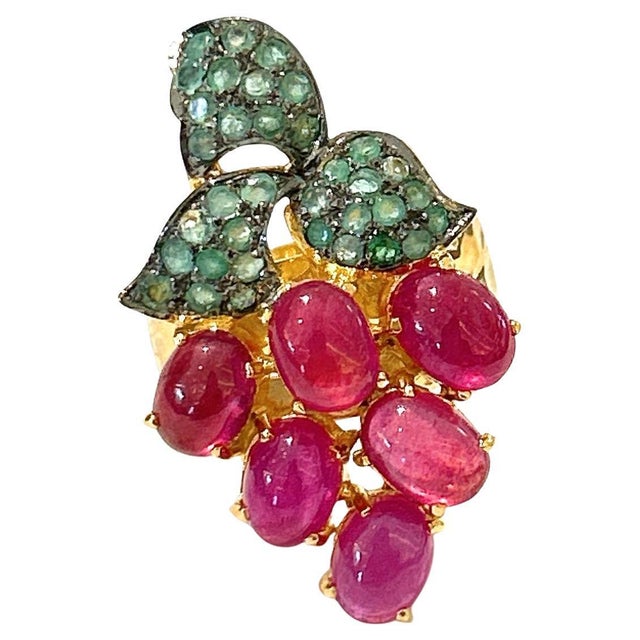 Bochic "Orient" Ruby, Emerald & Sapphire Vintage Cluster Ring Set 18K & Silver For Sale - Image 15 of 18