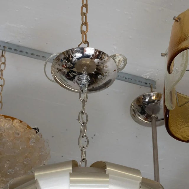 Vintage 1960s Space Age Aluminum Ribbon Pendant For Sale In New York - Image 6 of 7