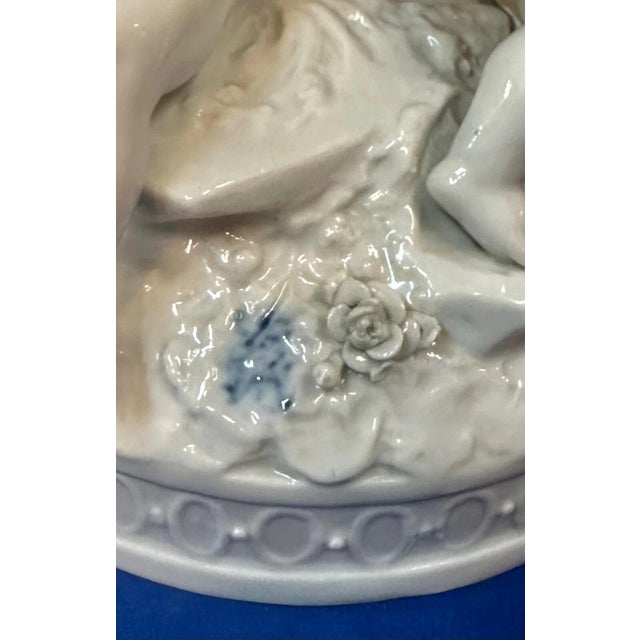 19th Century Porcelain Children at play For Sale - Image 4 of 12