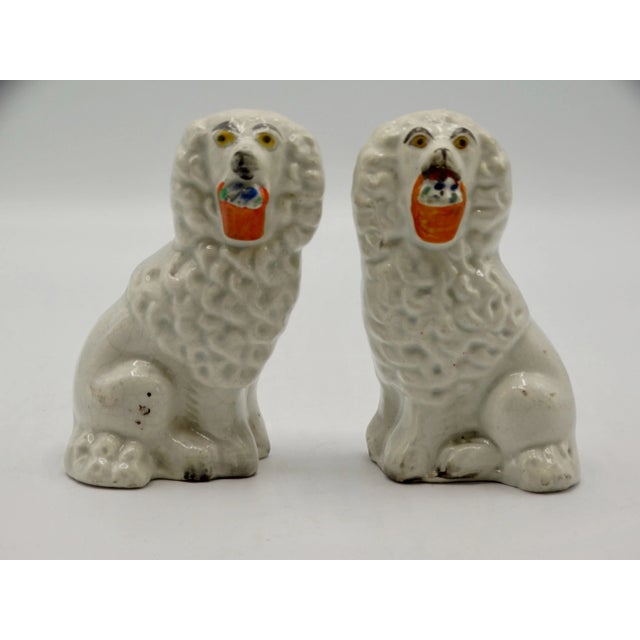Late 19th Century Antique English Staffordshire Dogs With Baskets, a Pair For Sale - Image 5 of 9