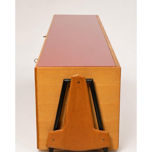 Italian Sideboard in Wood with Glass and Bronze by Silvio Cavatorta, 1950 For Sale - Image 6 of 9
