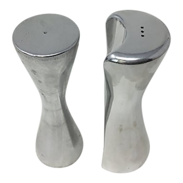 Hug Salt and Pepper Shaker Set by Karim Rashid for Nambe, Circa 2000 For Sale