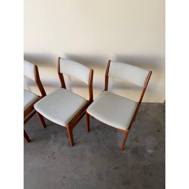 Brown Set of 4 Mid Century Danish Teak Dining Chairs – Scandinavian Modern Chairs 1960s For Sale - Image 8 of 10