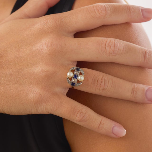 1910s 1910s Edwardian Pearl Diamond Sapphire Two Tone Dinner Ring, Size 6 For Sale - Image 5 of 7