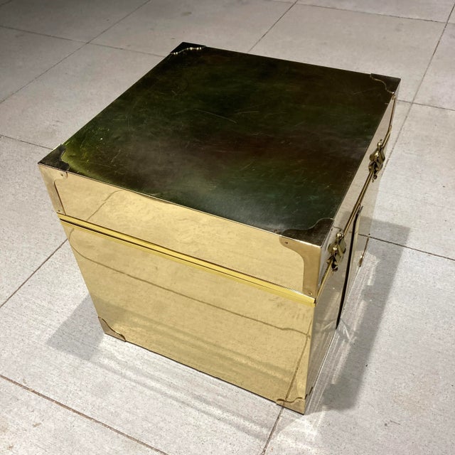 Mid-Century Modern Campaign Style Brass-Clad Cube Nightstand End Table in Sarreid Ltd. For Sale - Image 9 of 13