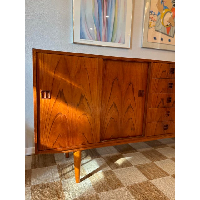 A Stunning Classic Danish Mid Century Modern Teak Sideboard, Circa 1960s. For Sale - Image 9 of 12