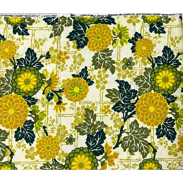 This is a vintage House'n Home fabric with a green and yellow floral screen print. It is made of 100% cotton and has a...
