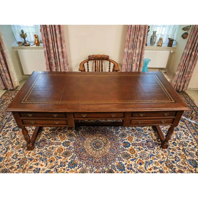 Large Antique Writing Desk in Oak and Leather For Sale - Image 6 of 7
