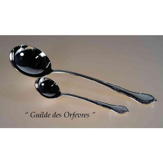 New Silver Flatware Set for 12- 119 Pieces Chesterfield Pattern Sheffield Finest Complete Set For Sale - Image 9 of 16