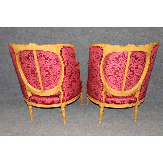 French Fine Pair of French Louis XVI Bergere Chairs in Natural Walnut For Sale - Image 3 of 8