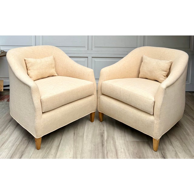 Pair of Vintage Curved Barrel Chairs in Pale Apricot Linen Blend For Sale In Los Angeles - Image 6 of 16