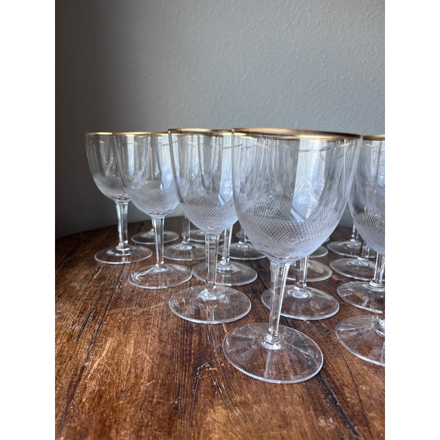 Contemporary Late 20th Century Moser Royal 24-Karat Gold Trim Red Wine Glasses 6.3" Height - Set of 18 For Sale - Image 3 of 12