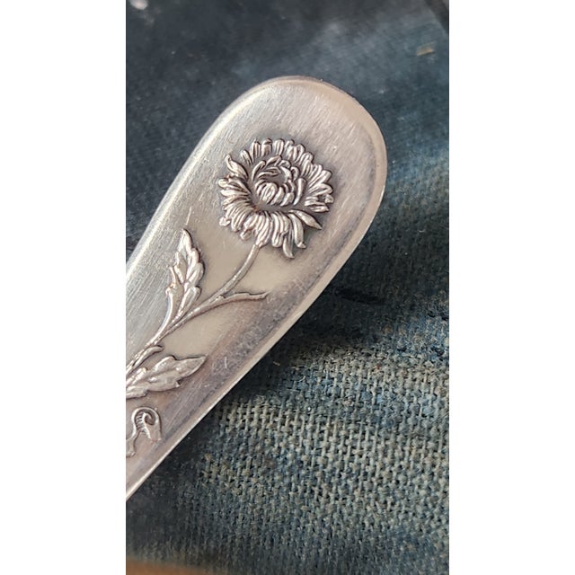 Mid-Century Modern Vintage Hotel Astor New York Silverplate Teaspoon – Historic Restaurant Ware For Sale - Image 3 of 13