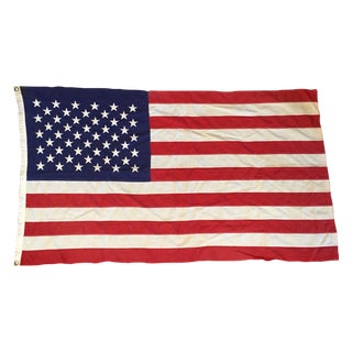 Vintage Cloth Flag For Sale
