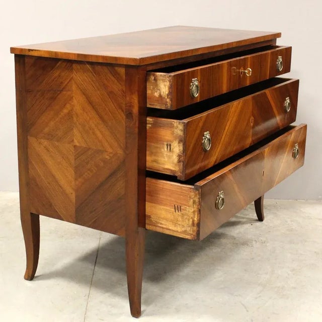 18th Century Italian Directoire Chest of Drawers in Walnut For Sale - Image 5 of 12