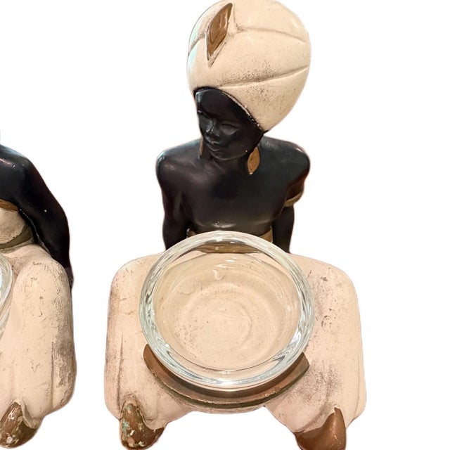 Mid-Century Modern 1950s Mid-Century Chalkware Blackamoor Figurines & Ashtrays With Glass Inserts - A Pair For Sale - Image 3 of 6