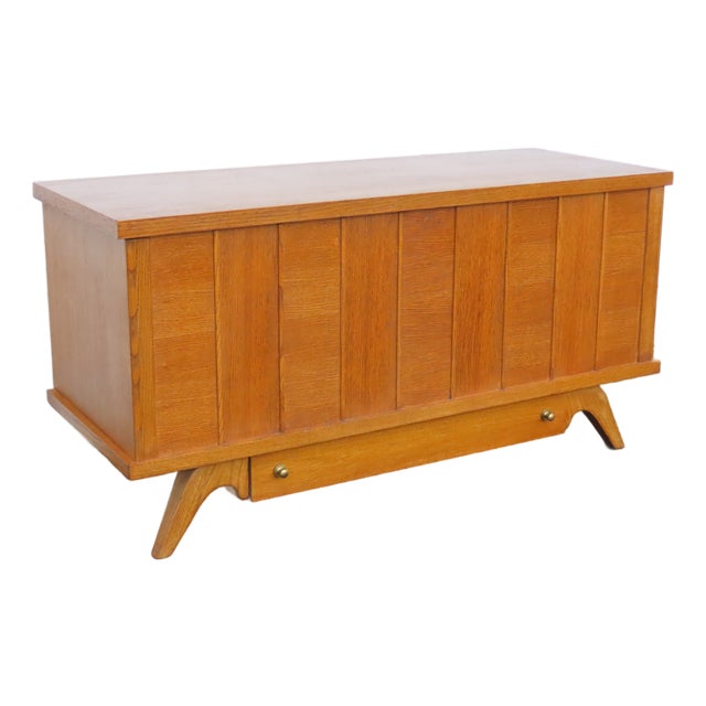 Lane Mid Century Modern Cedar Chest Blanket Trunk Bench With a Drawer 6587 For Sale