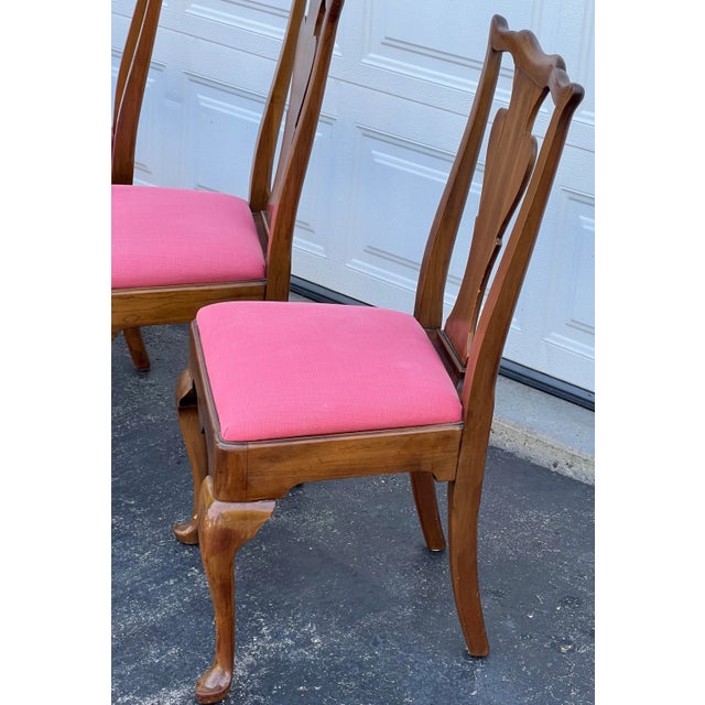 Wood Vintage Statton Queen Anne Centennial Cherry Dining Chairs Set of 6 For Sale - Image 7 of 12