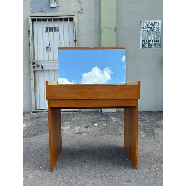 1950s 1950s Rare Mid Century Modern Herman Miller George Nelson Vanity For Sale - Image 5 of 15