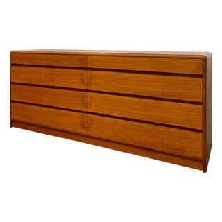 Vintage Mid Century Modern Teak Long Lowboy Double Dresser Credenza. For Sale