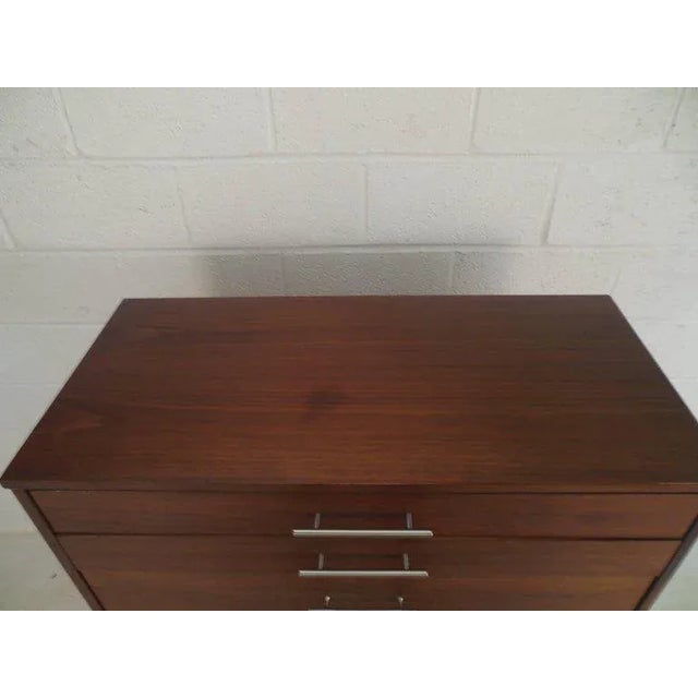 Wood Mid-century Modern Walnut Highboy Dresser For Sale - Image 7 of 8