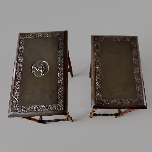 Victorian English Dyed and Carved Walnut Nesting Tables with Ivy Borders and Stag Emblem, 1890s, Set of 2 For Sale - Image 11 of 16