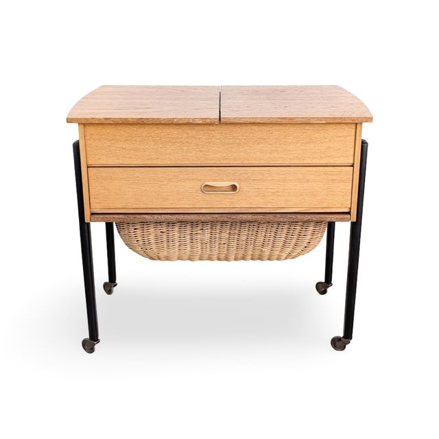 Vintage Side Table in Walnut, 1960s For Sale - Image 11 of 11