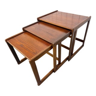 Mid-Century Danish Modern Teak Nesting Tables -Set of 3 For Sale