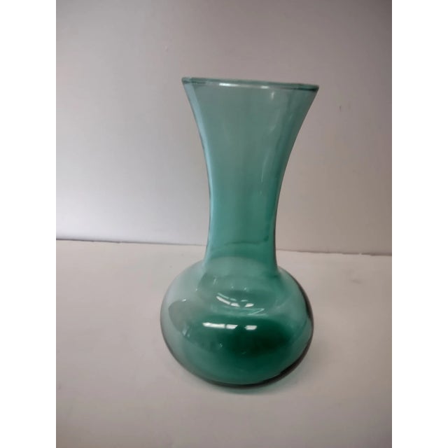 English Vintage Pale Green Blown Glass Hyacinth Vase For Sale - Image 3 of 4
