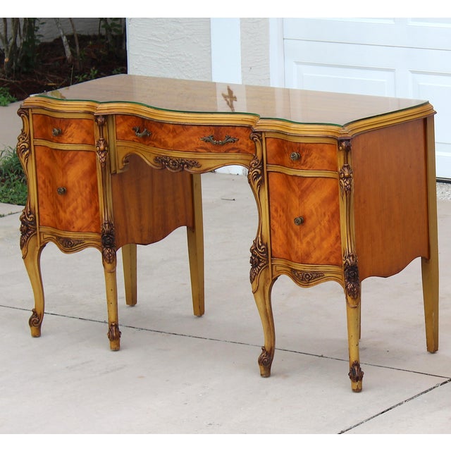 Magnificent Vintage French Provincial Louis XV Rococo Satinwood & Burl Wood Vanity For Sale - Image 4 of 14