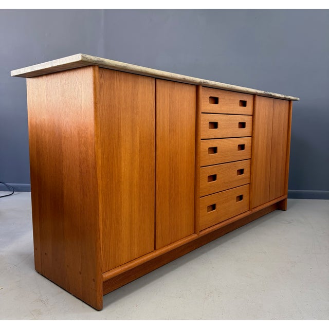 Mid-Century Modern American Studio White Oak Sideboard / Bar Cabinet United States, Circa 1958–1965 For Sale - Image 3 of 18