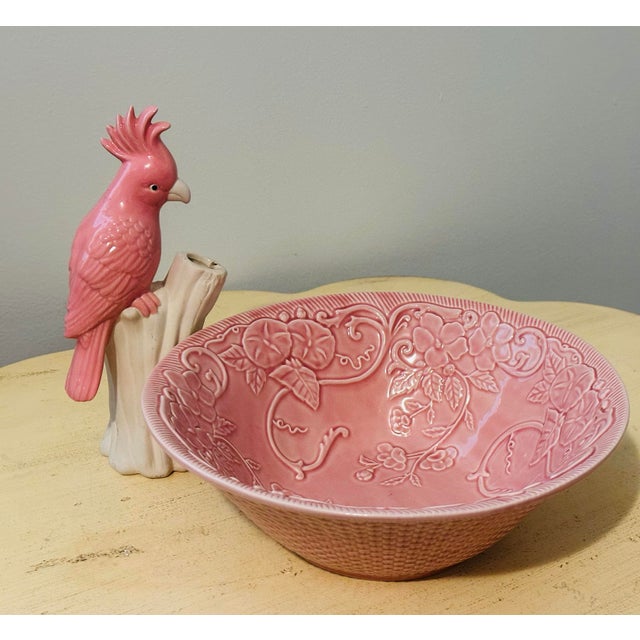 Ceramic 1970s Bordallo Pinheiro Majolica Ceramic Pink Serving Bowl For Sale - Image 7 of 9