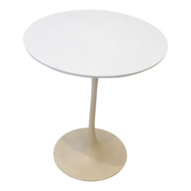 Vintage Eero Saarinen Style Modern Table For Sale