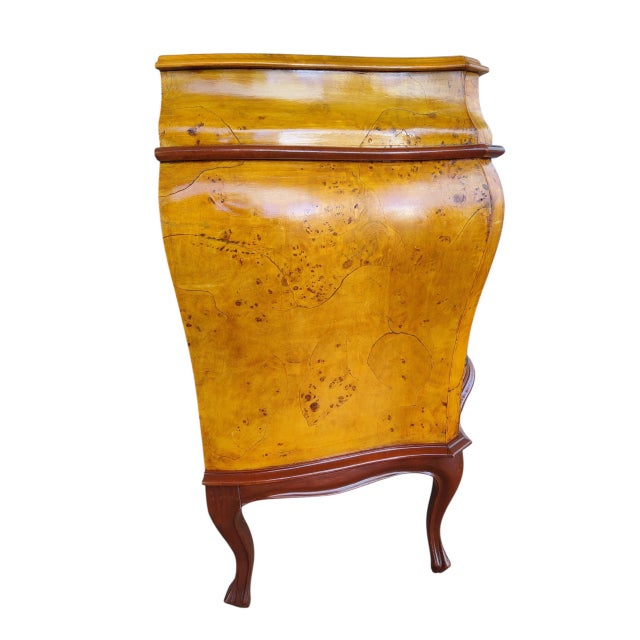 Vintage Italian Rococo Style Burl Wood 3-Drawer Bombe Commode Chest For Sale - Image 4 of 13