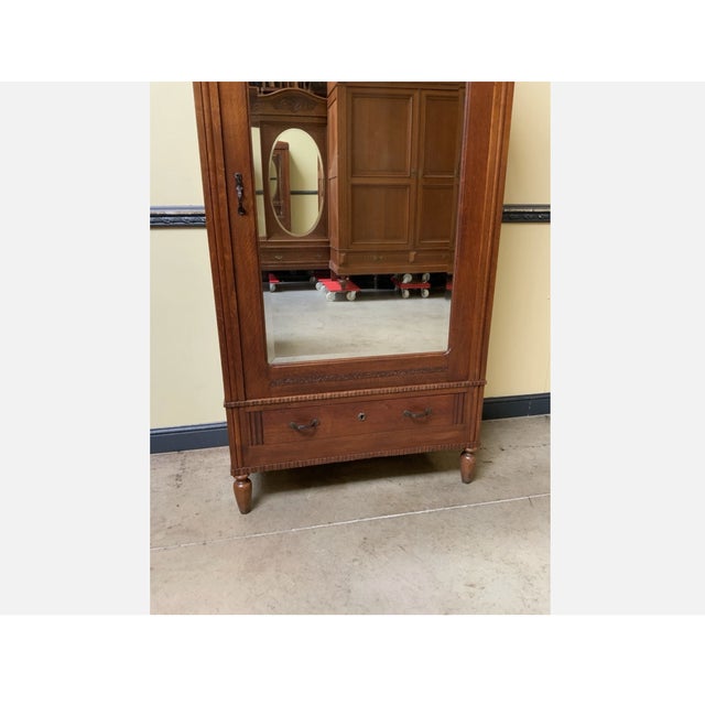 Vintage Art Deco Wardrobe in Oak, 1930 For Sale - Image 3 of 10