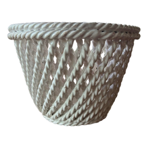 Vintage Italian Handmade Small Rope Twist Basketweave Ceramic Cachepot/Planter, Blanc De Chine.