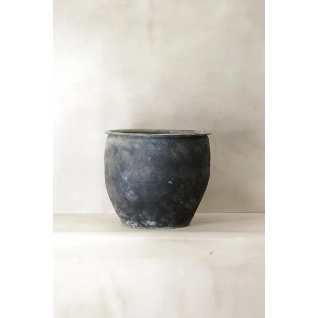 Big Grey Textured Asian Pot For Sale - Image 4 of 6
