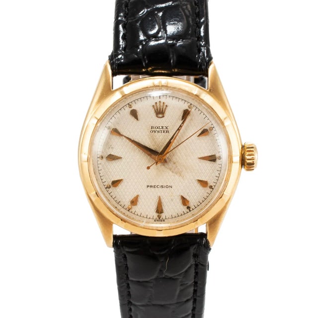 Brand: Rolex Gender: Unisex Adults Metal Type: 18K Yellow Gold Diameter: 32.00 mm Weight: 47.18 grams ROLEX Vintage Gent's...