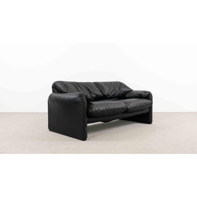 Maralunga 2-Seater Leather Sofa by Vico Magistretti from Cassina, 1990s For Sale - Image 9 of 18