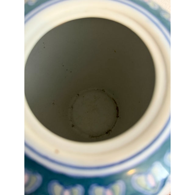 Vintage Chinese Polychrome Porcelain Ginger Jar With Lotus & Vine Motif For Sale In Naples, FL - Image 6 of 6