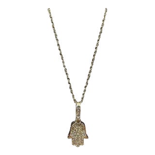 Diamond Hamsa Pendant Necklace in 10kt Yellow Gold – 0.25ctw, 18in, New For Sale