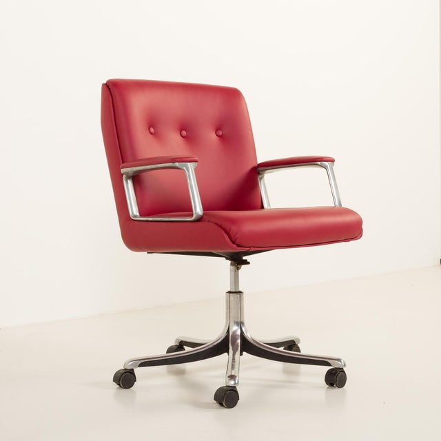 Office Chair by Osvaldo Borsani for Tecno, 1970s For Sale - Image 12 of 17