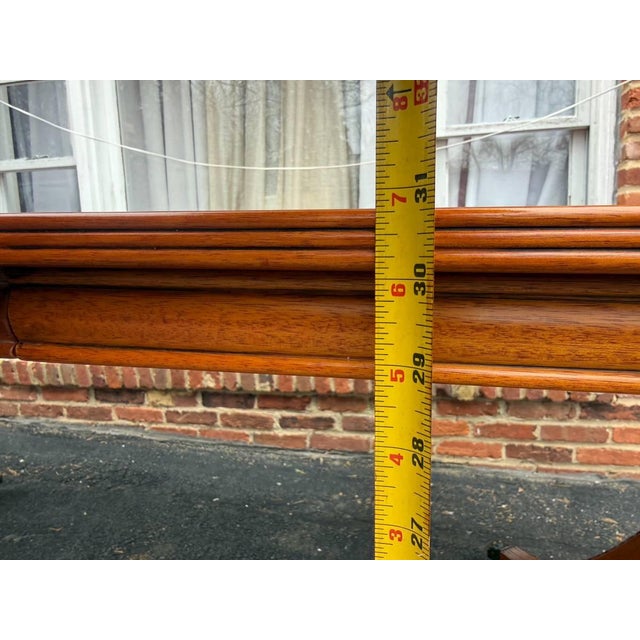 Vintage George III Style Cross-Banded Top Double Pedestal Inlaid Dining Table With Leaves For Sale In Washington DC - Image 6 of 17