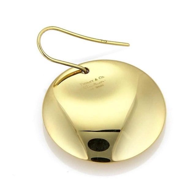 Tiffany and Co. Mid 20th Century Pair of Tiffany & Co. Peretti 18k Yellow Gold Dangle Round Earrings For Sale - Image 4 of 5