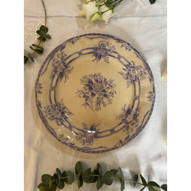 Large Platter with Ceres Pattern from Sarreguemines For Sale - Image 5 of 5