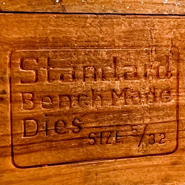 Vintage Standard Bench Made Dies Size 5/32 Steel Stamps Wood Box For Sale - Image 11 of 12